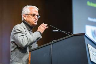 Veerabhadran Ramanathan speaks on solutions to climate change during a Nov. 16 lecture at Villanova University in Philadelphia. 