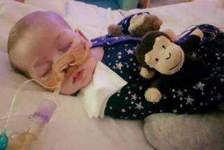 The European Court judges agreed on the decision to withdraw life support, stating that the experimental treatment would only expose the baby, Charlie Gard, to “continued pain, suffering and distress,” while adding “no prospects of success.”