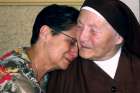 Eva Kuper and Sr. Klara Jaroszynska were re-united in 2005 after almost 60 years.