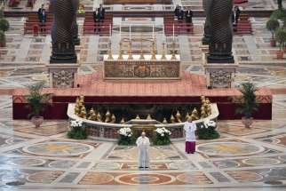 Pope Francis delivers his Easter message &quot;urbi et orbi&quot; (to the city and the world) after celebrating Easter Mass in St. Peter&#039;s Basilica at the Vatican April 12, 2020. The Mass was celebrated without the presence of the public due to the coronavirus pandemic.