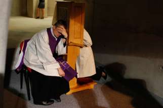 Confession is the most important of Serviam Ministries’ seven steps to maximize Lent.