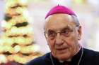  Archbishop Tadeusz Kondrusiewicz of Minsk, Belarus, speaks to reporters at his cathedral after returning to Minsk Dec. 24, 2020. Pope Francis has accepted the retirement of the archbishop, who had been banned from re-entering Belarus.