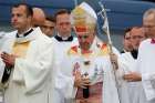 Pope Francis arrives in procession to celebrate Mass at the Marian shrine of Sumuleu Ciuc in Miercurea Ciuc, Romania, June 1, 2019. 